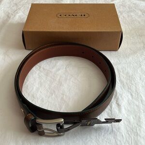 Coach Men's Size 36 90 cm Flatiron Brown Pebble Embossed Leather Belt NWT.